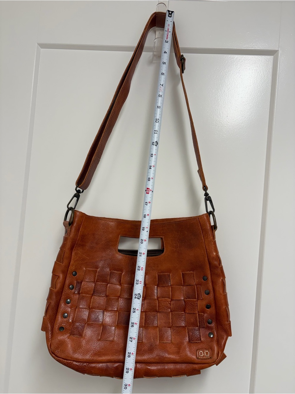 BED|STU Orchid Woven Leather Shoulder Crossbody Handbag in Cognac - Picture 7 of 15